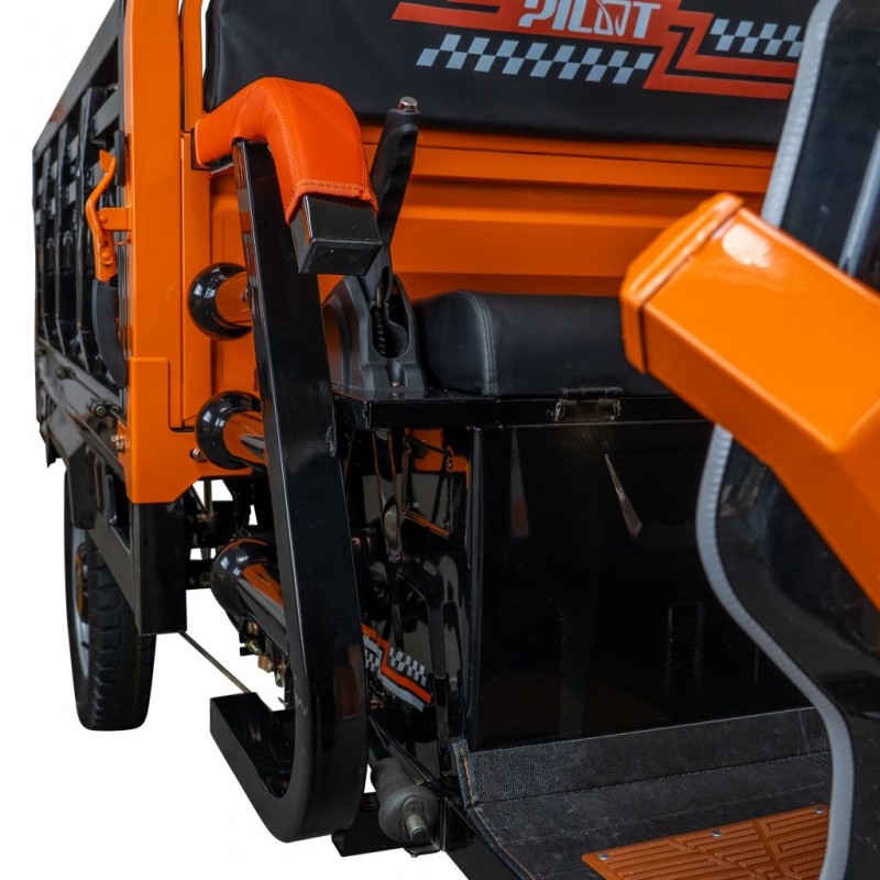 Triciclu electric cargo RURIS Pilot 3130N, Motor 3600W, Baterie 72V 58Ah, Autonomie 80 km, Capacitate 603 kg, Frana Fata Disc / Spate Tambur, Negru